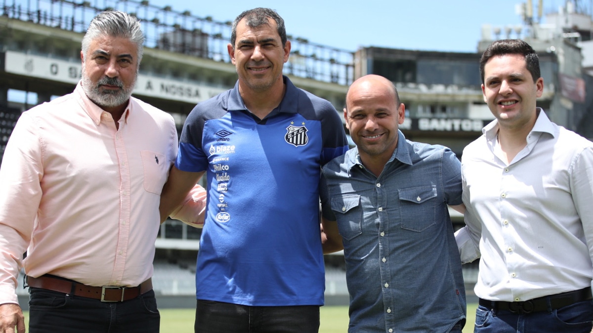 Diretoria do Santos é pega de surpresa sobre a situação de Fábio Carille