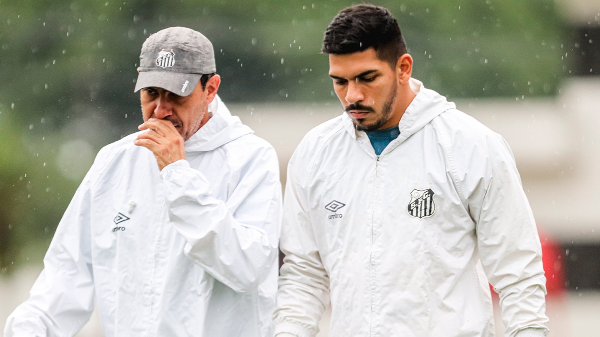Carille tem ‘dúvida cruel’ em escalação para Santos x Corinthians