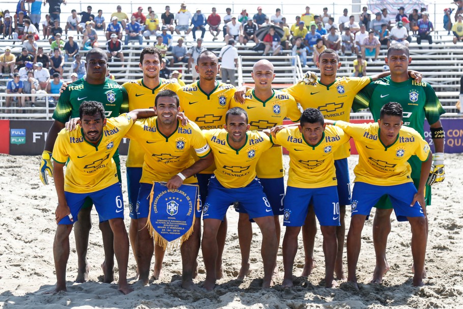 História e trajetória da Seleção Brasileira no futebol de areia