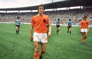 Cruyff atuando na Holanda (Divulgação)