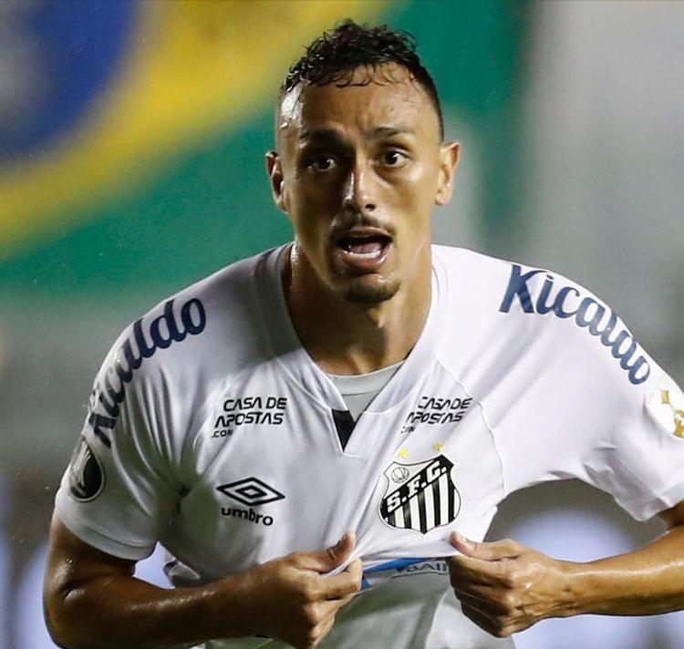 Kashima Antlers fecha com Diego Pituca, ex-Santos