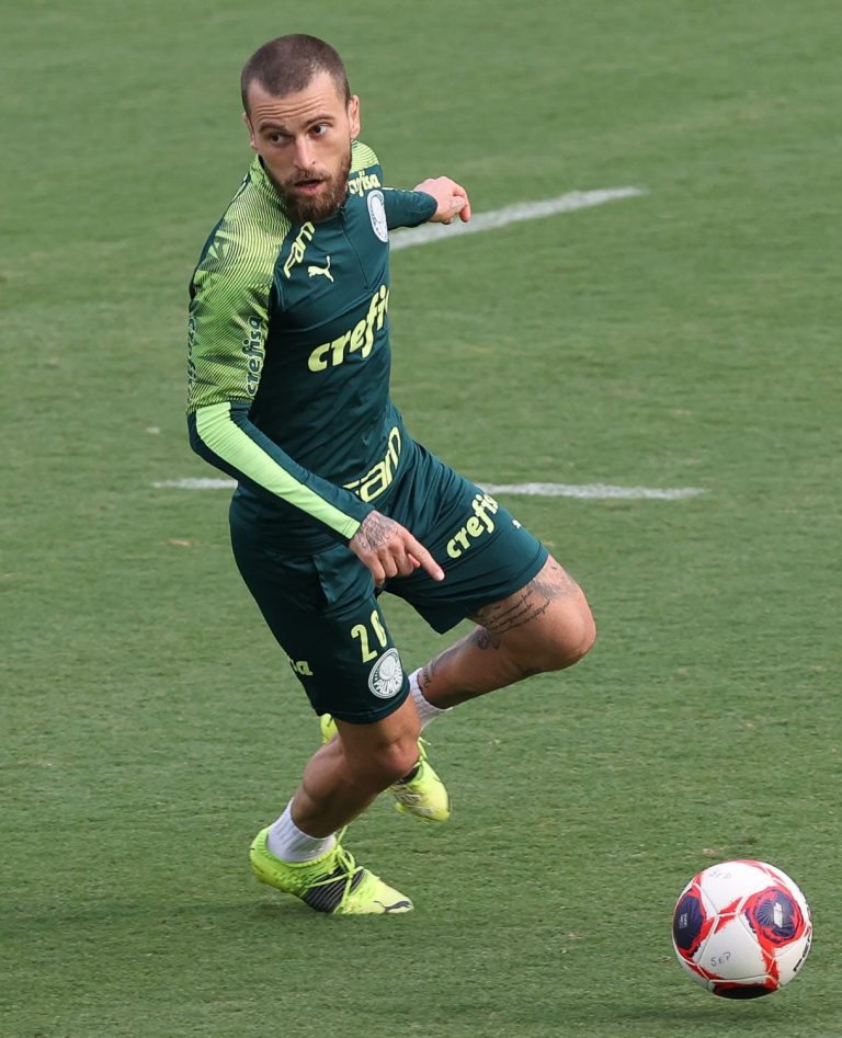 Lucas Lima e a sua fraca passagem pelo Palmeiras