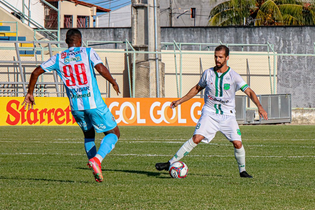 Com falha do goleiro, Paysandu bate o Floresta