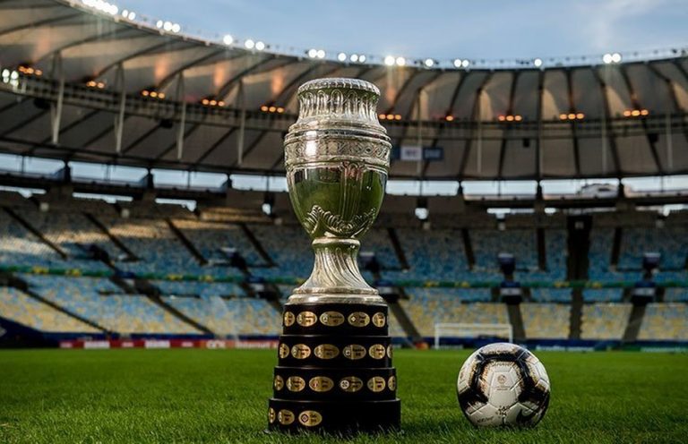 Futebol Apaixonante #40: Copa América polêmica no Brasil, Corinthians em apuros, São Paulo sem Crespo, e Palmeiras aguardando Dudu