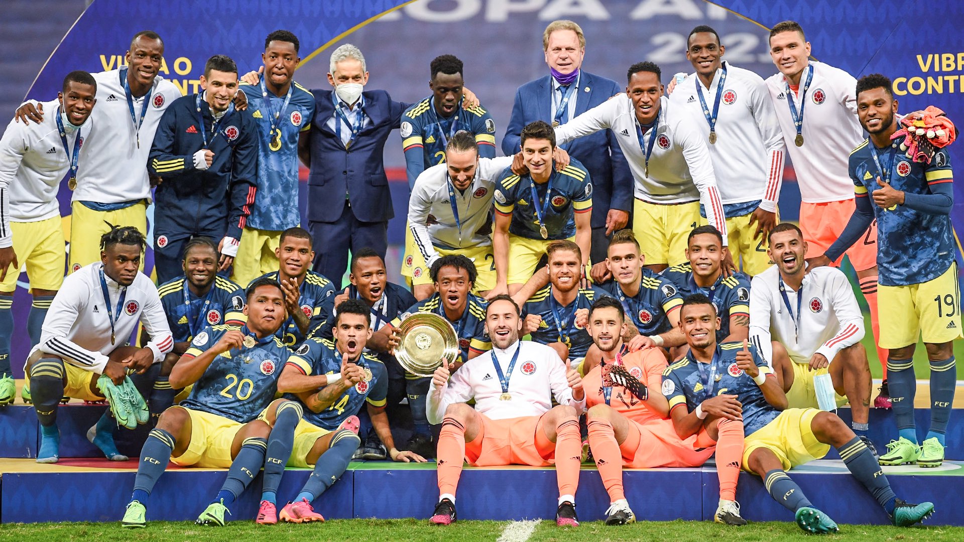Colômbia vence Peru e fica em terceiro na Copa América