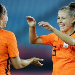 Holanda vence de goleada