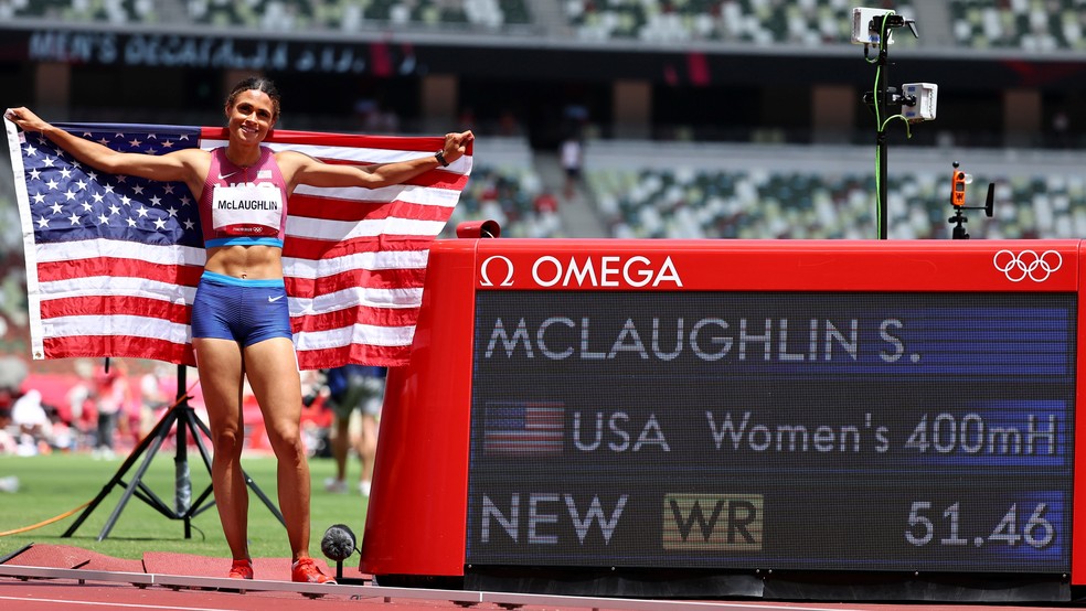 Sydney McLaughlin quebra recorde mundial em final épica no atletismo