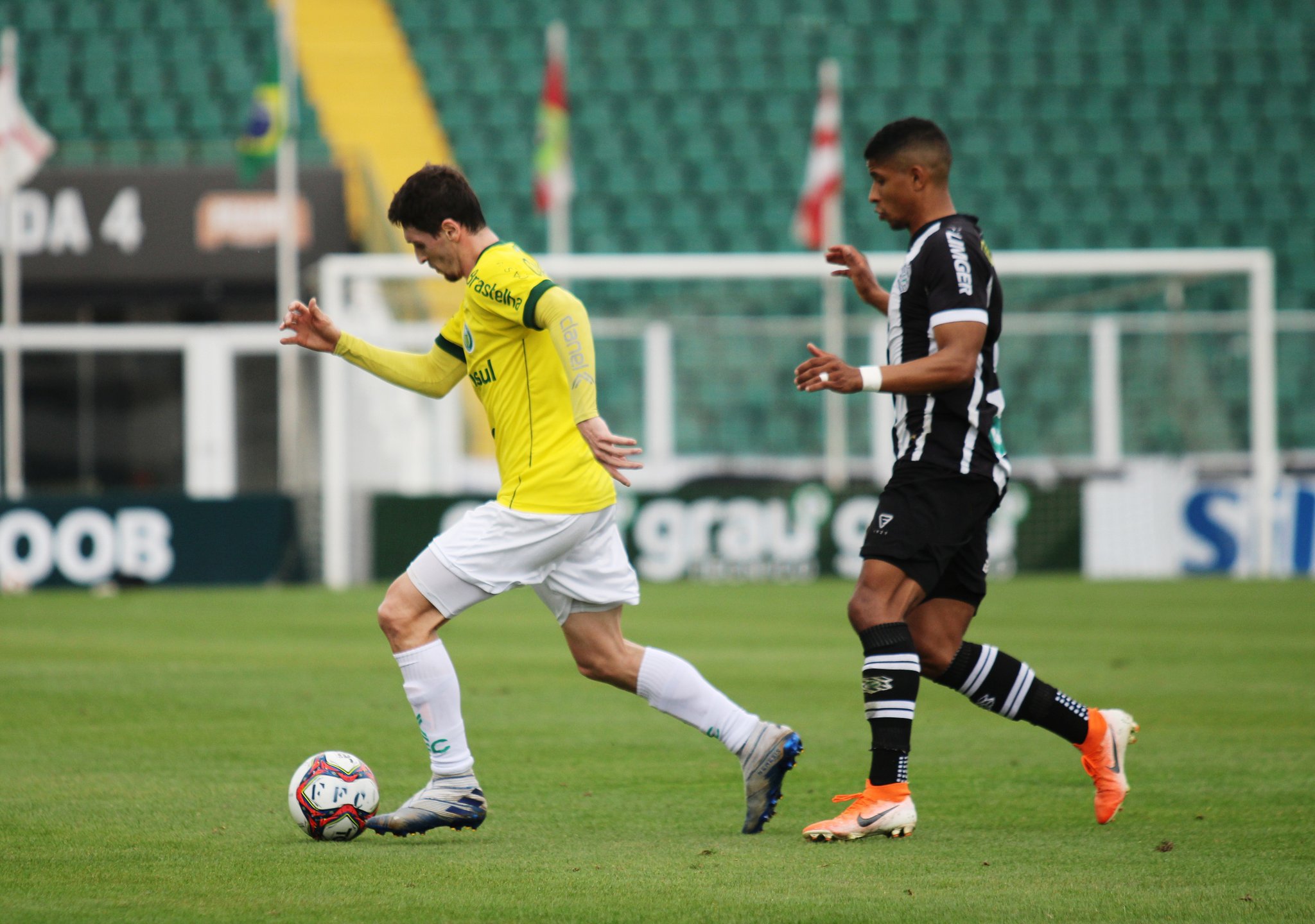 Figueirense abre o placar, mas Ypiranga busca o empate