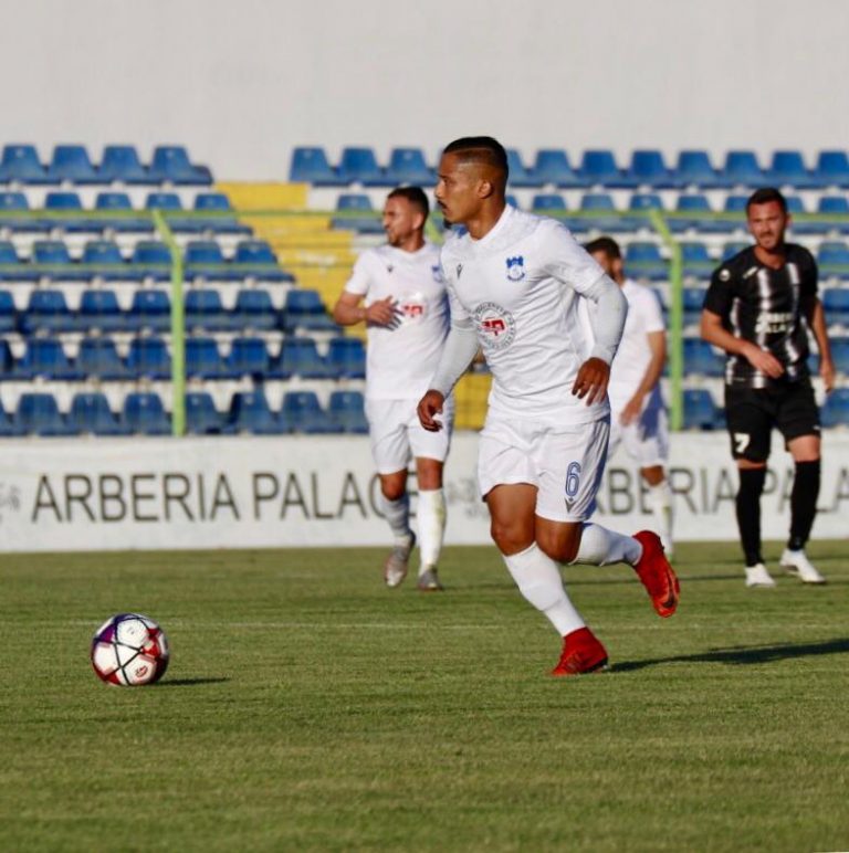 Jackson avalia desempenho do Teuta nas competições europeias e projeta disputa da Supercopa da Albânia