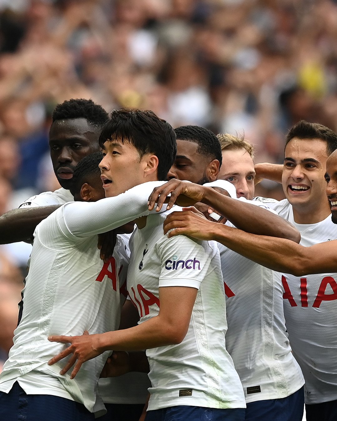 Tottenham se segura em casa e garante os três pontos na estreia da Premier League 2021/2022