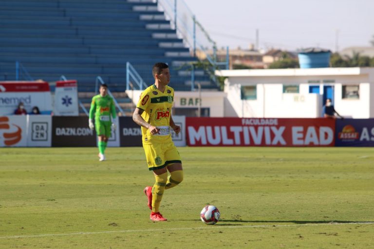 Diego Landis projeta ascensão do Mirassol na série C