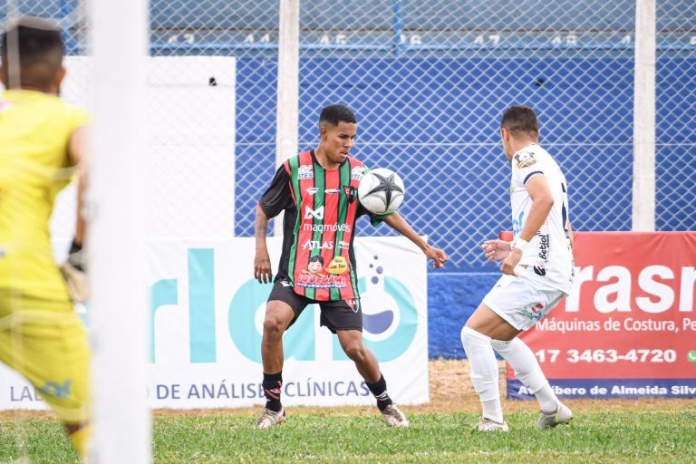 Meia destaque do Taquaritinga, Thiago Nascimento comenta fase do time e o protagonismo dentro de campo