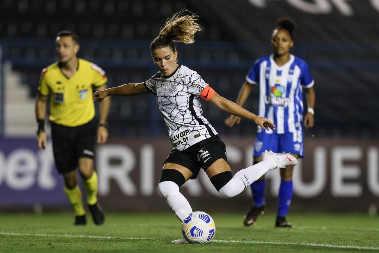 Corinthians vence Avaí Kindermann no Brasileirão e Jheniffer é a mais nova artilheira