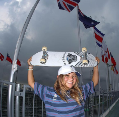 A skatista Sky Brown é a atleta mais nova a participar dos Jogos