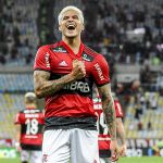 Com dois gols de Pedro, Flamengo vence e está na semifinal da Copa do Brasil