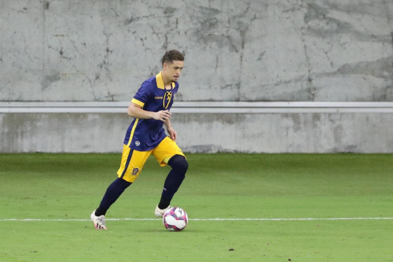 João Braga comemora gol no clássico e projeta sequência no Pernambucano Sub-20