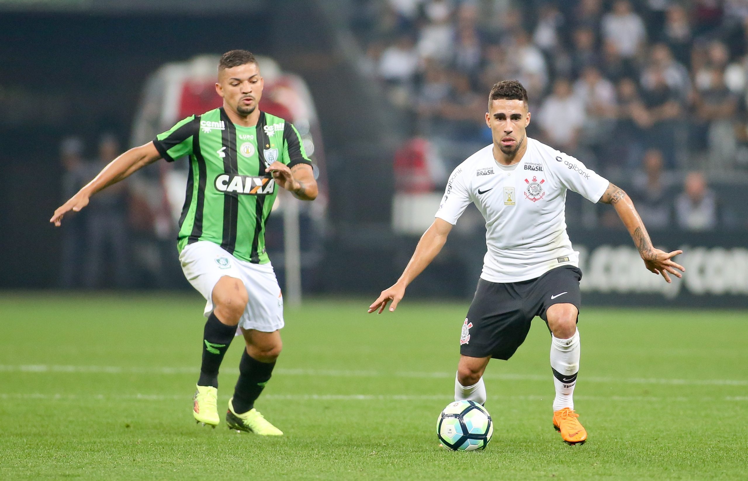 Com gol de Giuliano, Corinthians empata com América-MG