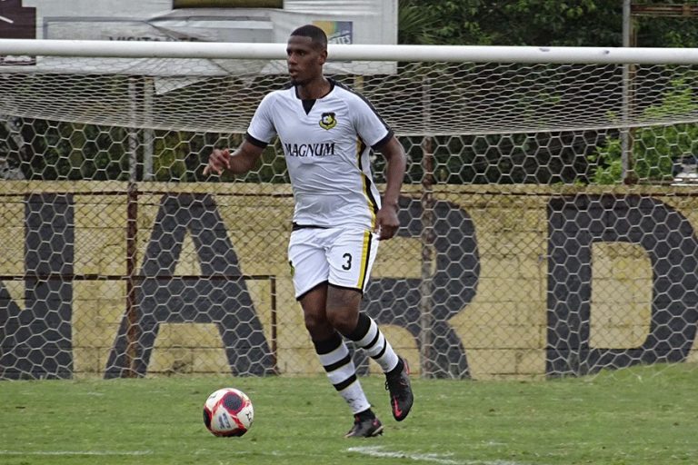 Leandro Amaro sobre Derby Batateiro: “Clássico é mais emocionante”