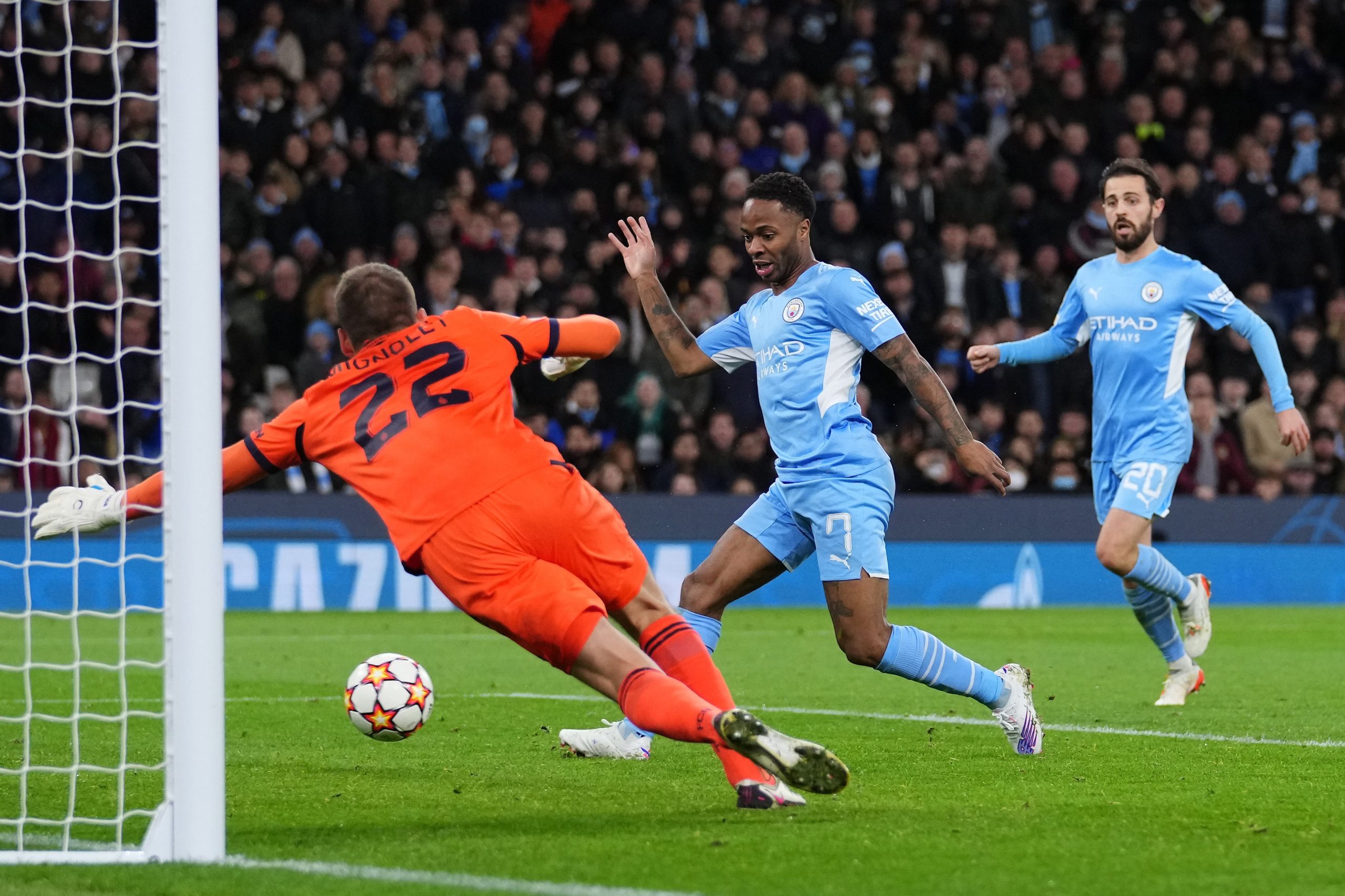 Jogando na Inglaterra,o Manchester City bateu o Club Brugge por 4 x 1,em duelo válido pela 4ª rodada da Liga dos Campeões