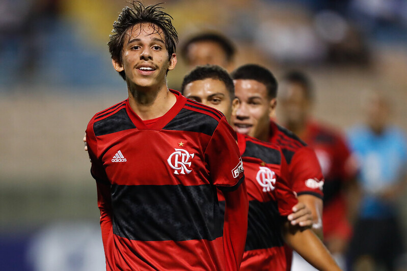 Em busca da classificação, Flamengo entra em campo neste sábado pela Copinha