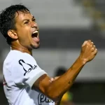 Com dois gols de Lucca, Ponte Preta vence a primeira no Paulista