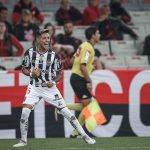 Zaracho faz golaço, e Atlético-MG bate Athletico Paranaense pelo Brasileirão