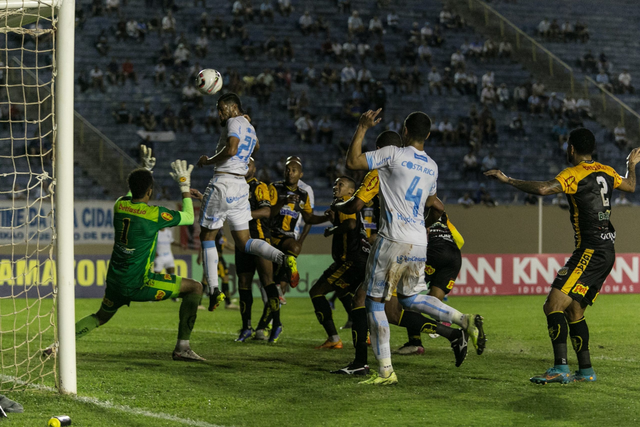 No Estádio do Café, Londrina e Novorizontino ficam no empate