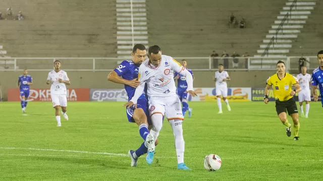 No duelo mineiro, Tombense e Cruzeiro ficam no empate pela Série B