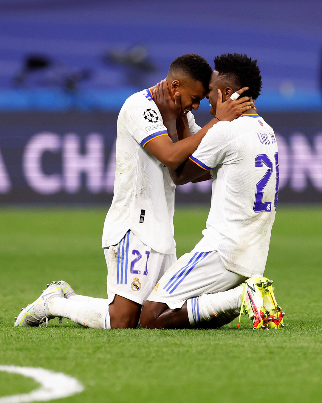 Rodrygo brilha, Real Madrid vence Manchester City na prorrogação e vai à  final da Champions League - ISTOÉ Independente