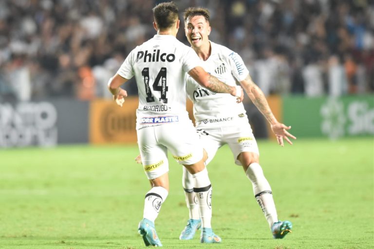 Santos vence o Coritiba e avança às oitavas de final da Copa do Brasil