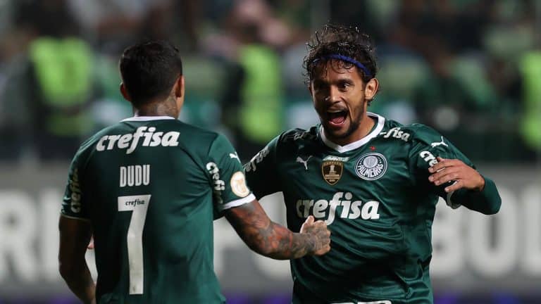 Palmeiras vence o América-MG e conquista o primeiro turno