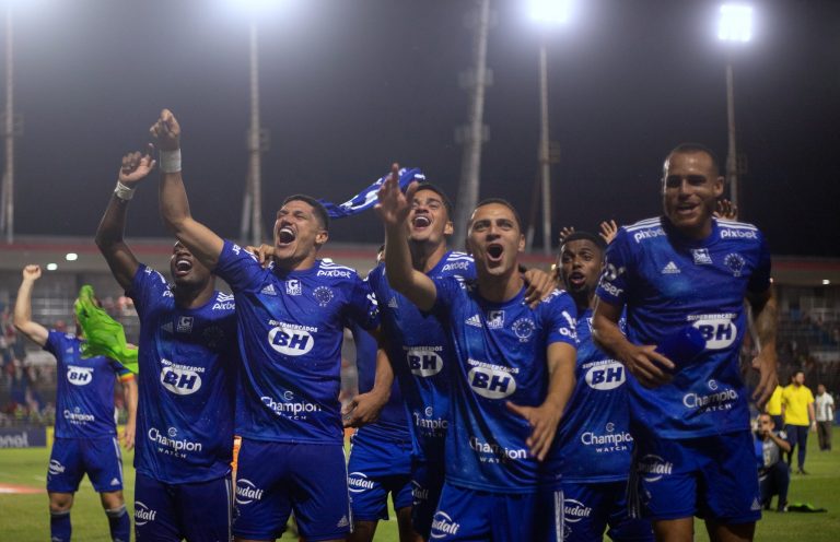 Cruzeiro vence o CRB