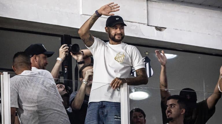 Santos: Após vitória, Carille fala sobre ‘influência’ de Neymar