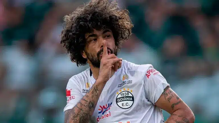 Luan, ex-Atlético-MG, provoca Goiás após classificação