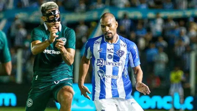 Paysandu leva gol nos minutos finais e fica com a lanterna da Série B